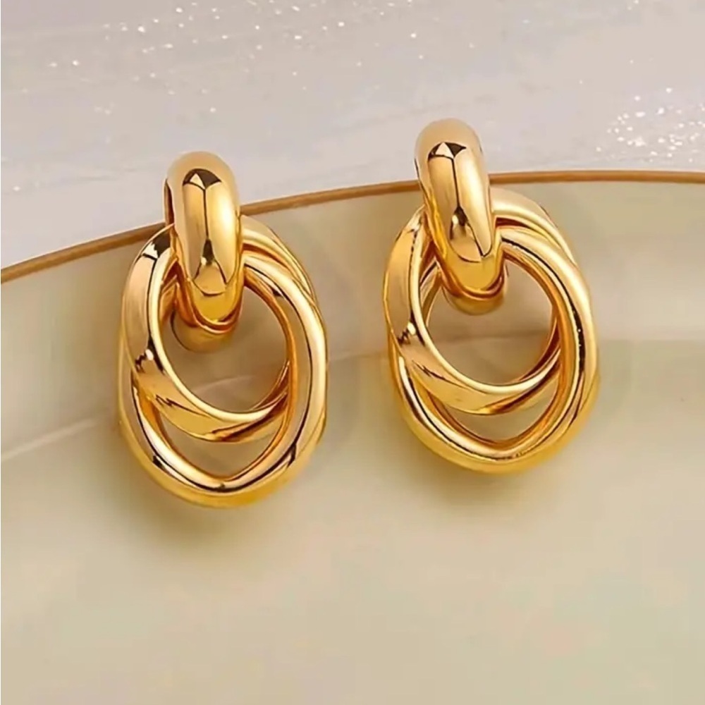 Golden Circle Earrings